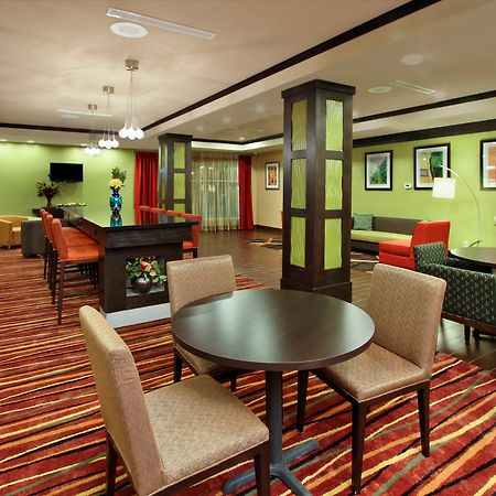 Holiday Inn Express & Suites Houston East - Baytown, An Ihg Hotel Exterior foto